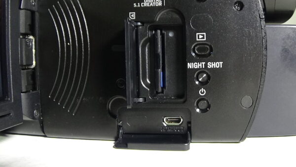 filmadora sony fdr-ax33 usada design compacto e recursos avançados para o videomaker moderno. live - Imagem 5