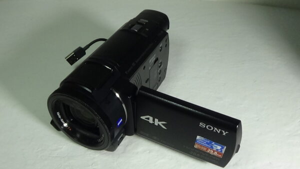 filmadora sony fdr-ax33 usada design compacto e recursos avançados para o videomaker moderno. live - Imagem 4