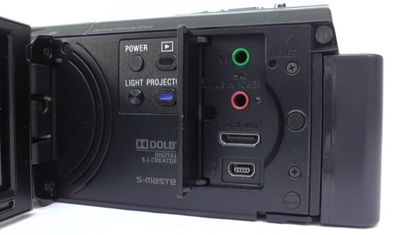 Filmadora sony hdr-pj30 para igreja usada com operação simples e transmissão ao vivo facilitada para o YouTube. - Imagem 2