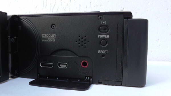 filmadora sony hdr-cx260 seminova com tela sensível ao toque para um controle mais rápido e intuitivo. - Imagem 4