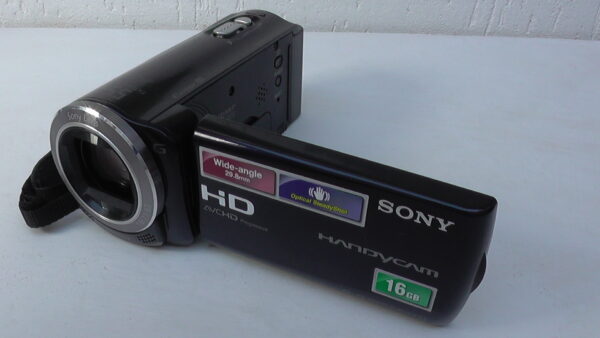 filmadora sony hdr-cx260 seminova com tela sensível ao toque para um controle mais rápido e intuitivo. - Imagem 2