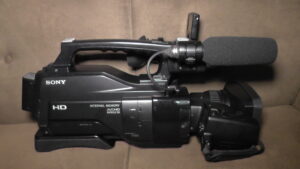 filmadora sony hxr-mc2000 a marca da confiança para suas filmagens. qualidade e garantia