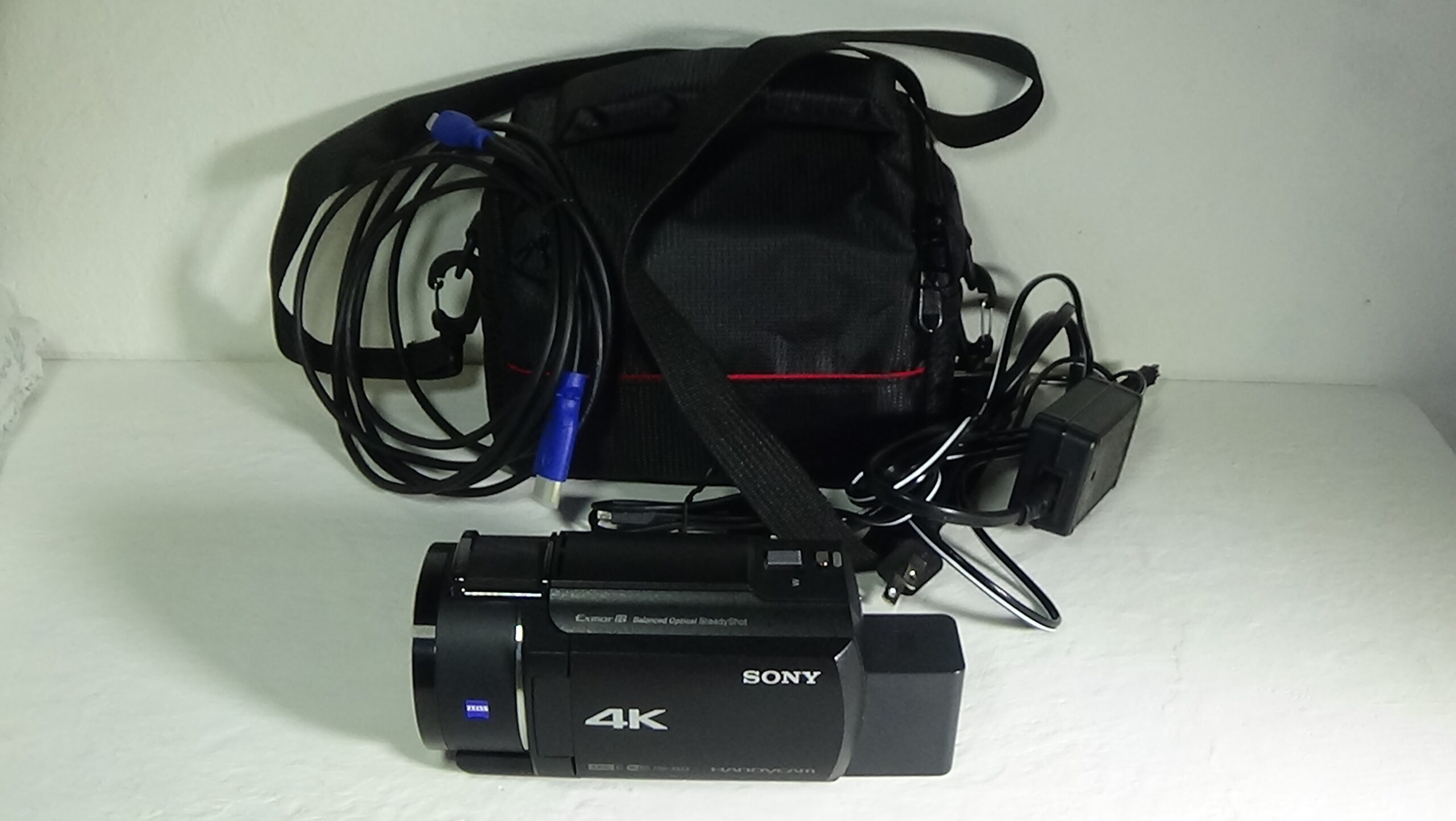 Filmadora Sony fdr-ax43 usada simplicidade e qualidade 4k em um corpo compacto.hdmi limpa live jogos - Imagem 2