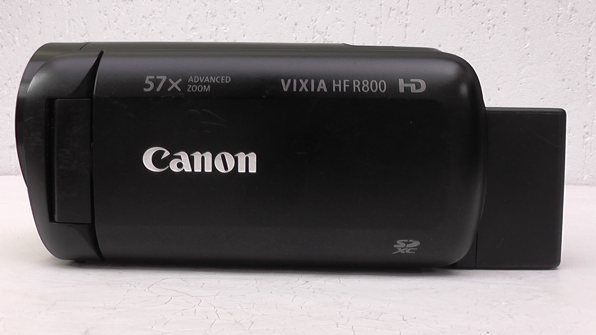 Filmadora canon hf-r800 de filmagem pequena e usada com grande poder a companheira ideal para o videomaker. - Imagem 4