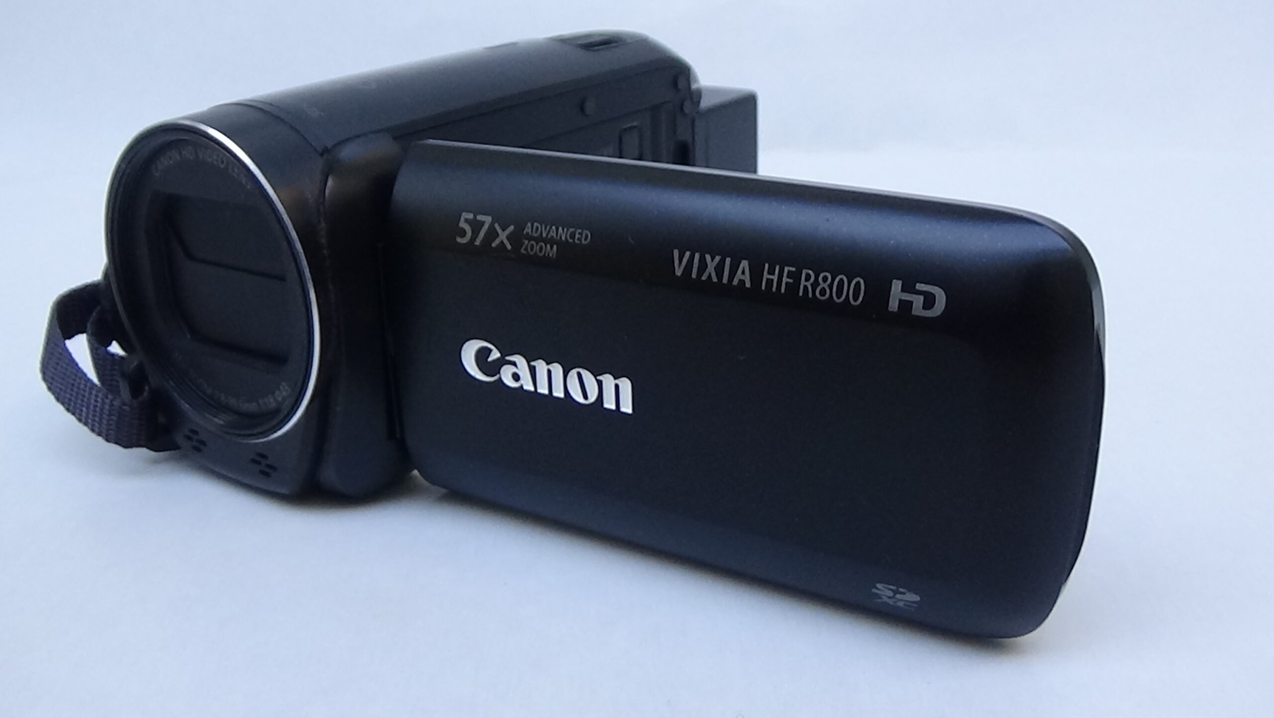 filmadora sony hxr-mc2500 alta definição e zoom potente. recursos inovadores para você. - Imagem 2