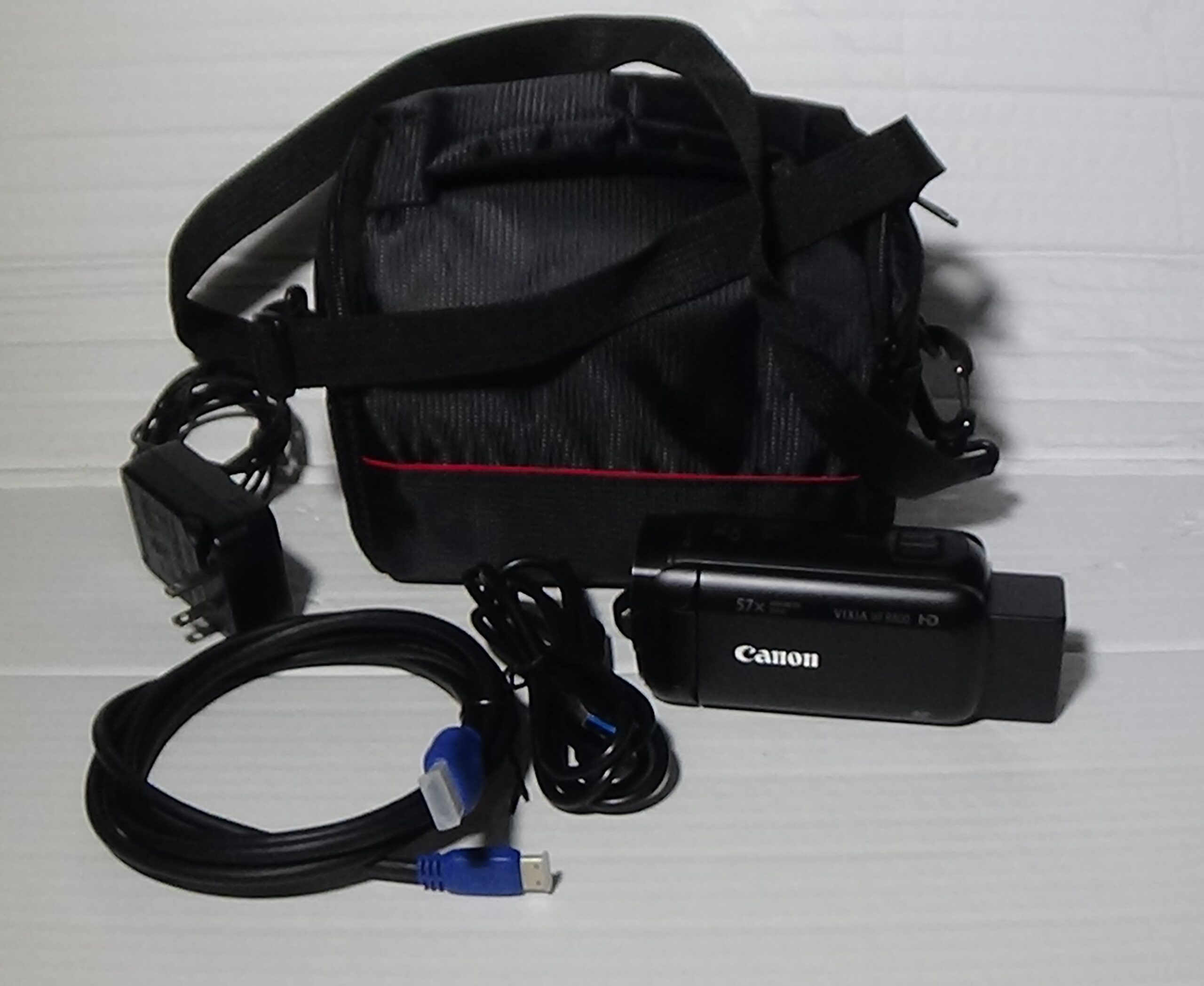 Filmadora canon hf-r800 perfeita para eventos e casamentos Grave seus vídeos em alta tecnologia - Imagem 3