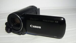 Filmadora canon hf-r800 preserve as memórias de família agora a melhor para vídeos ultra estáveis mesmo.
