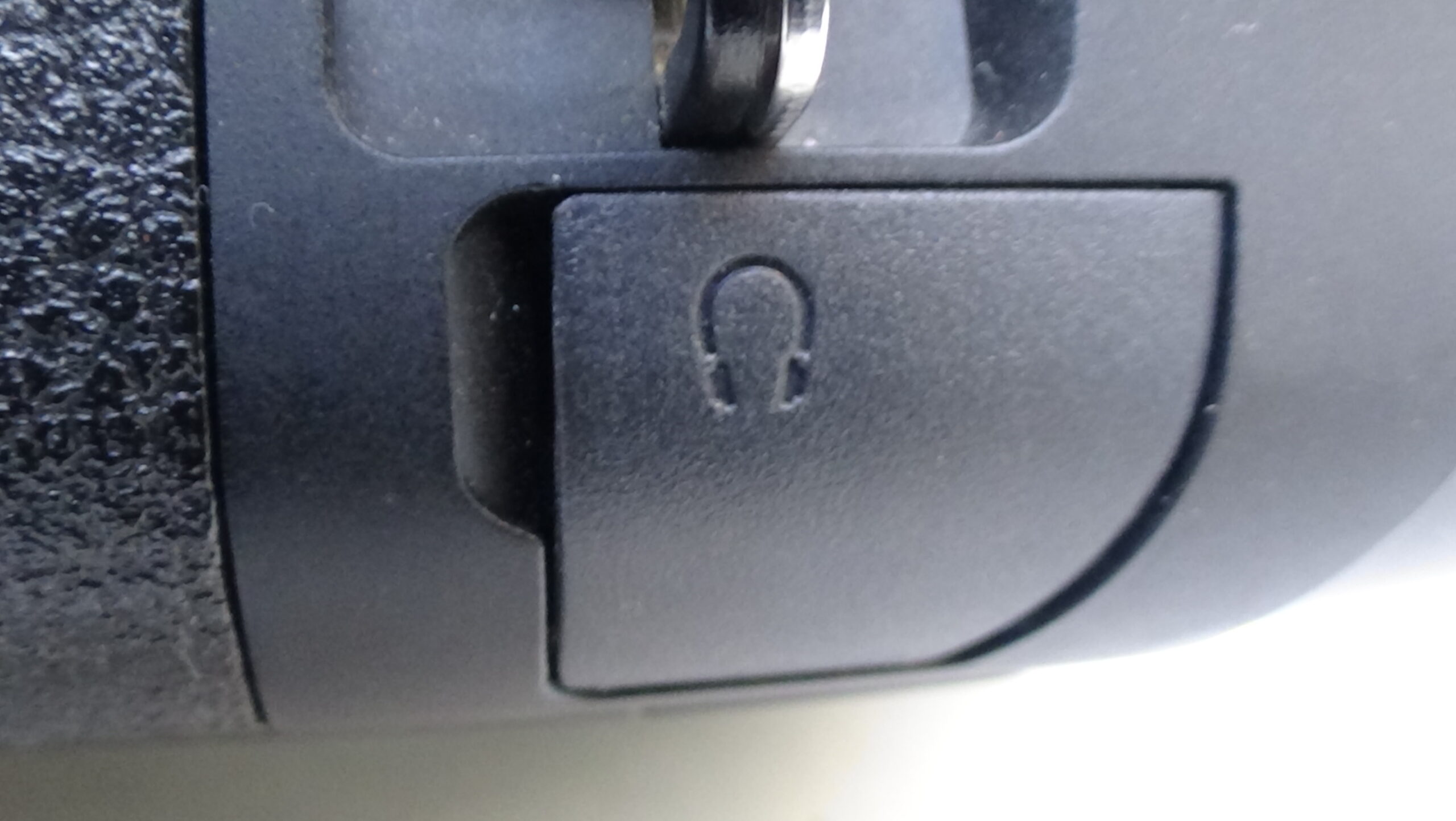 filmadora sony hxr-mc2500 alta definição e zoom potente. recursos inovadores para você. - Imagem 7