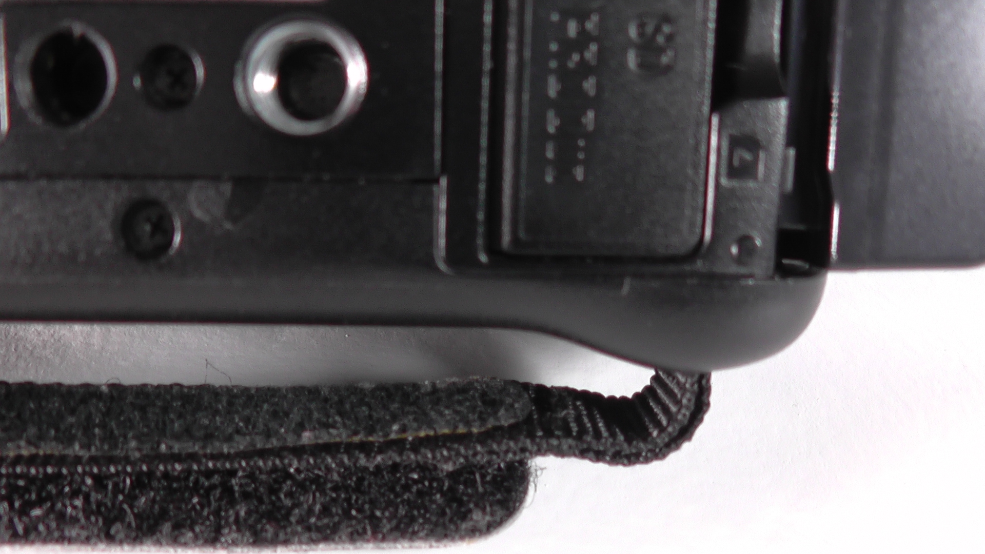 filmadora sony hdr-cx150 a qualidade com um preço mais acessível. registre com excelência. hdmi limpa - Imagem 2