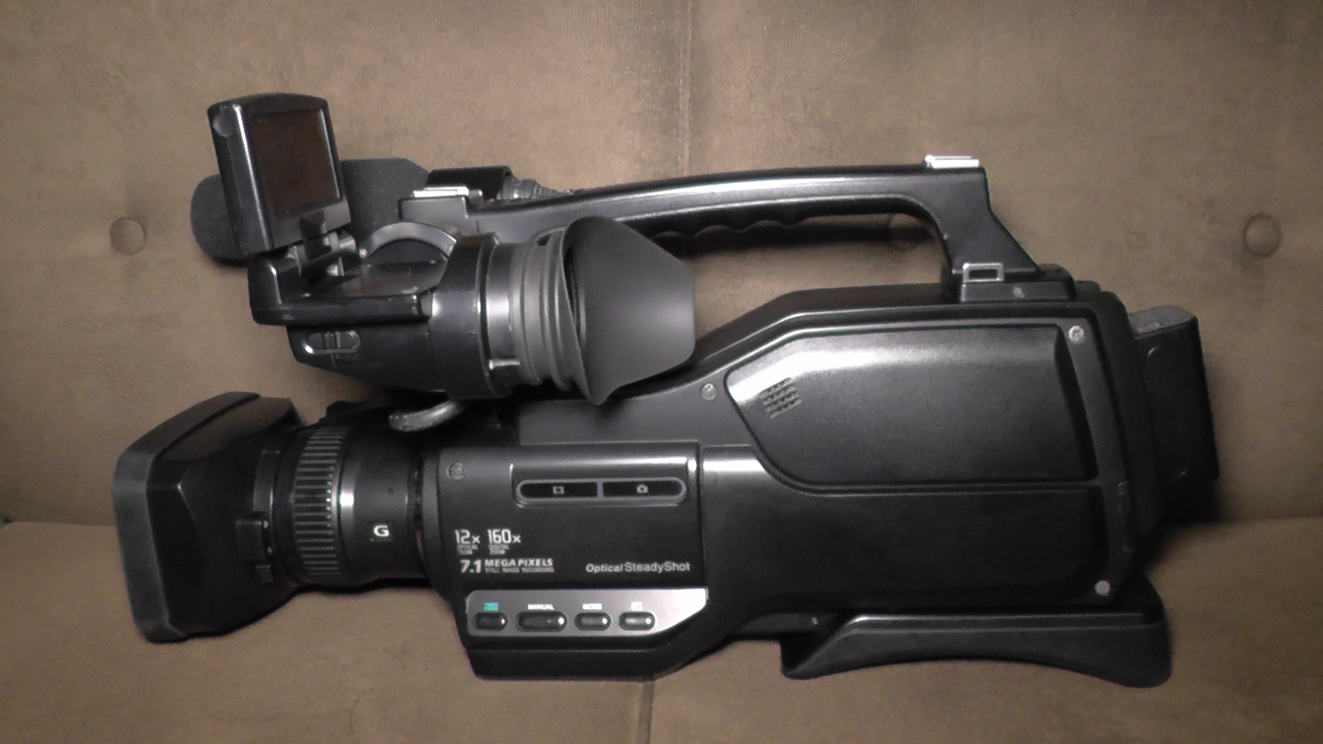 filmadora sony hxr-mc2000 a marca da confiança para suas filmagens. qualidade e garantia - Imagem 4